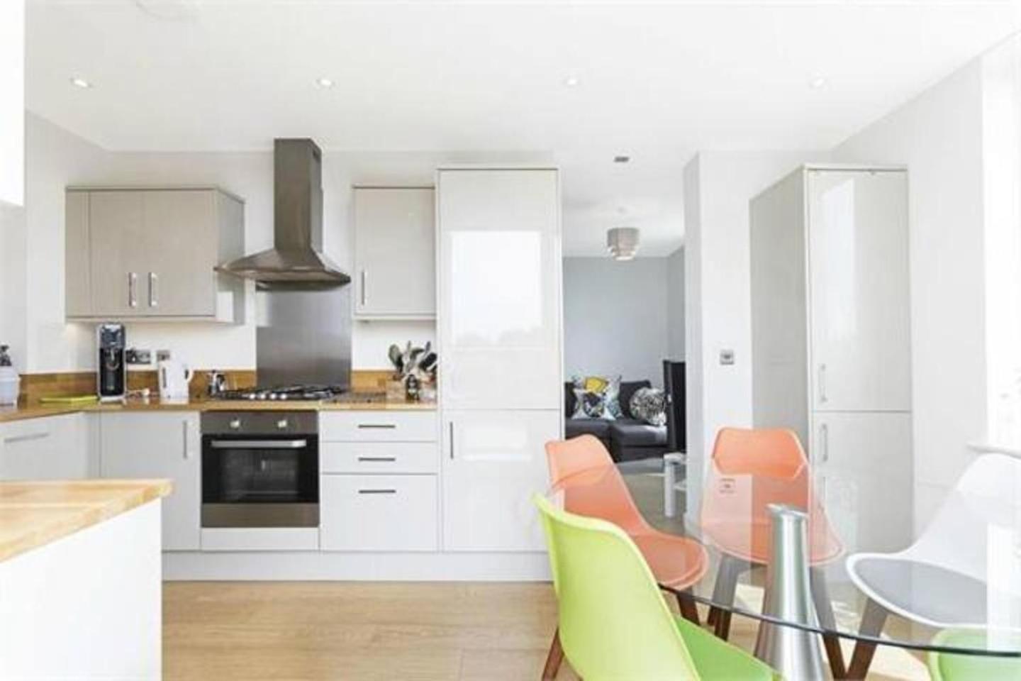 2-bed Terrace Flat Close To Tower Bridge *